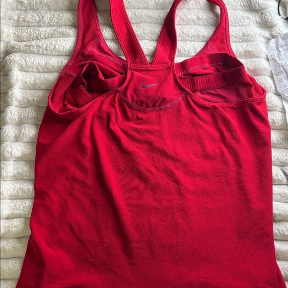 Nike Red Tank Top - Picture 3 of 4